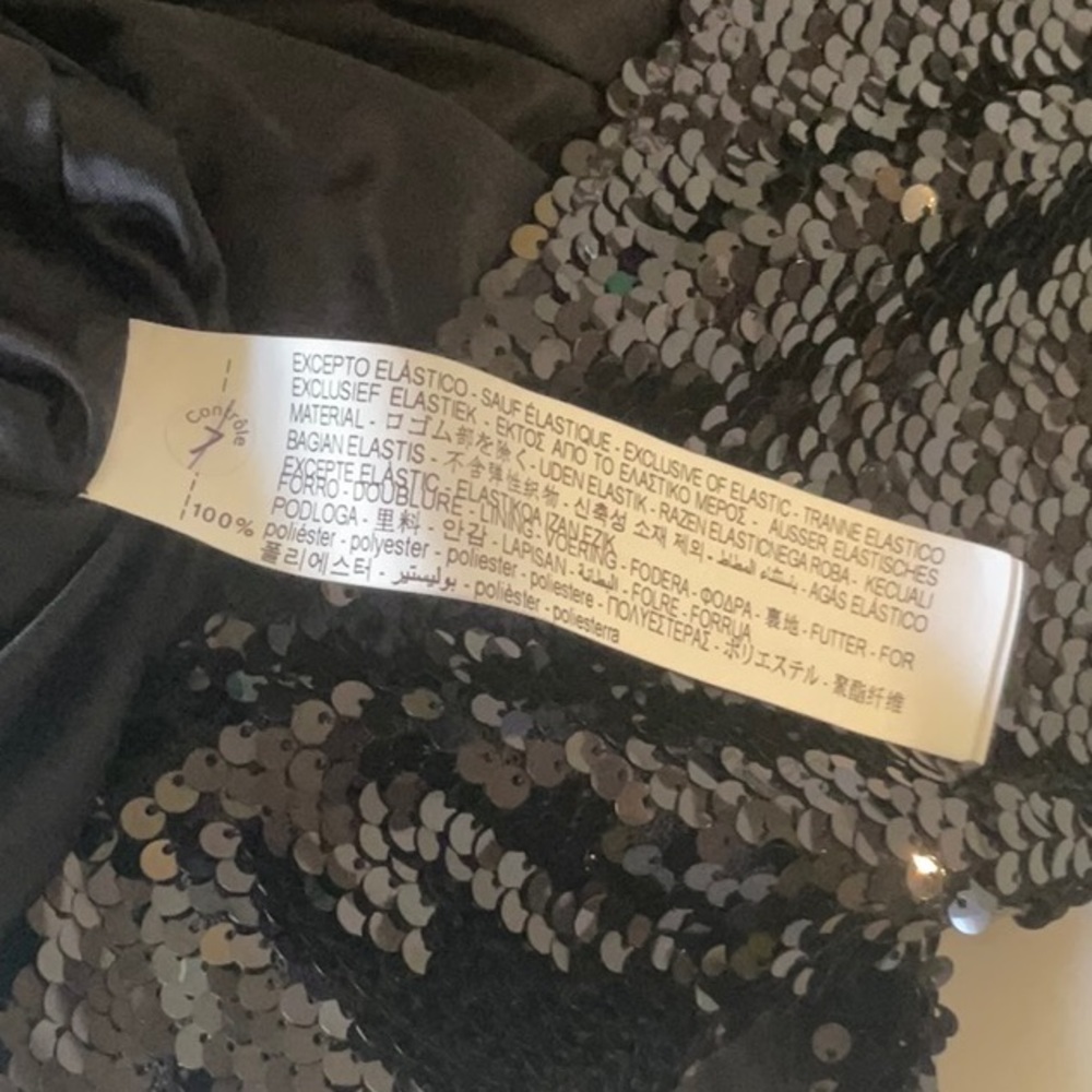 HOST PICK 🎉PARTY SEASON IS HERE😳 NEW! Zara Multi Position Black Sequin Dress - Picture 8 of 13